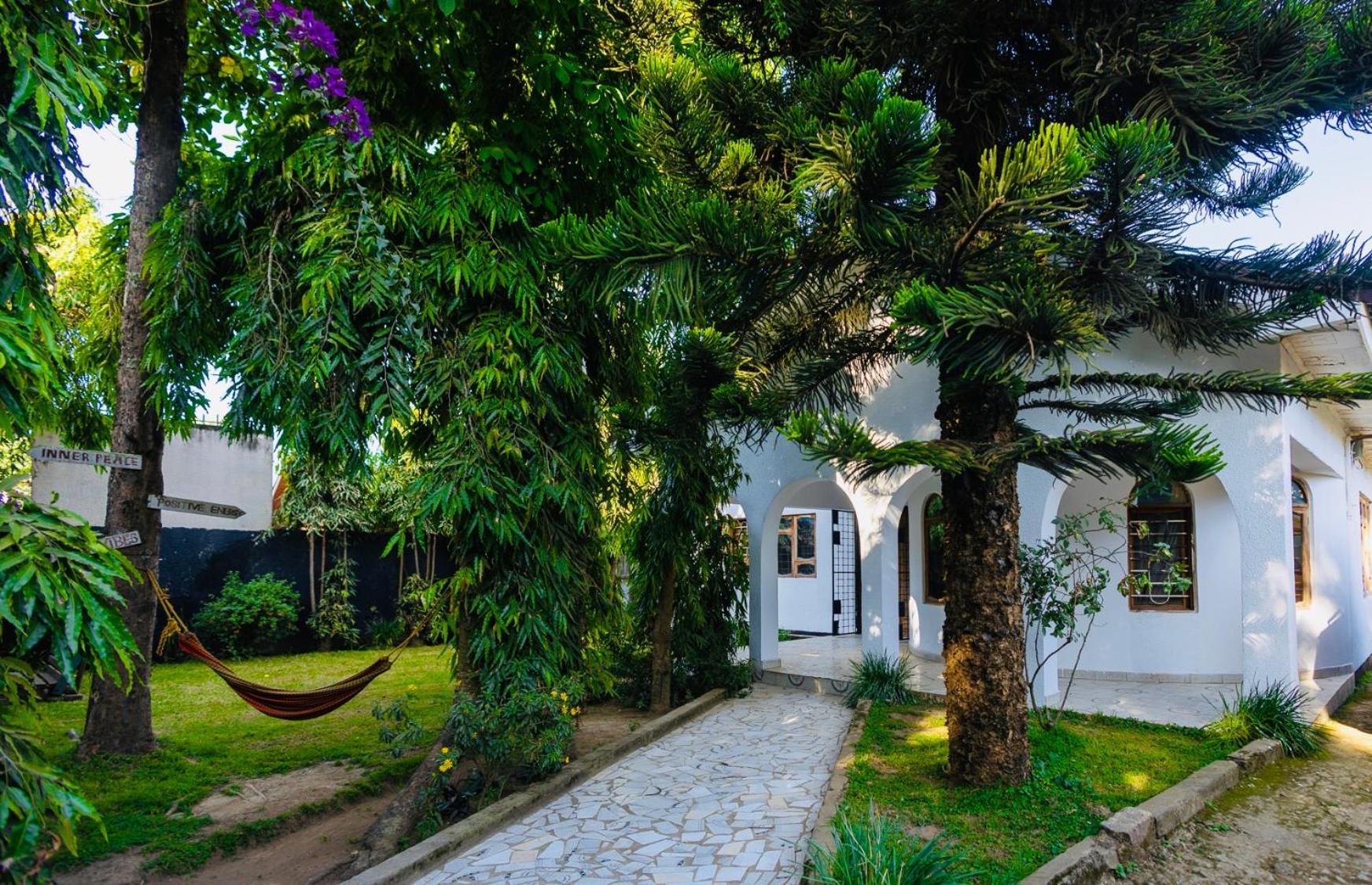 Safari Adventures-House Bed & Breakfast Arusha Exterior foto